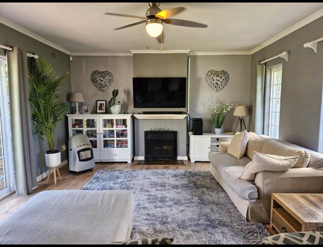 4 BEDROOM PROPERTY TO RENT IN KREUPELBOSCH